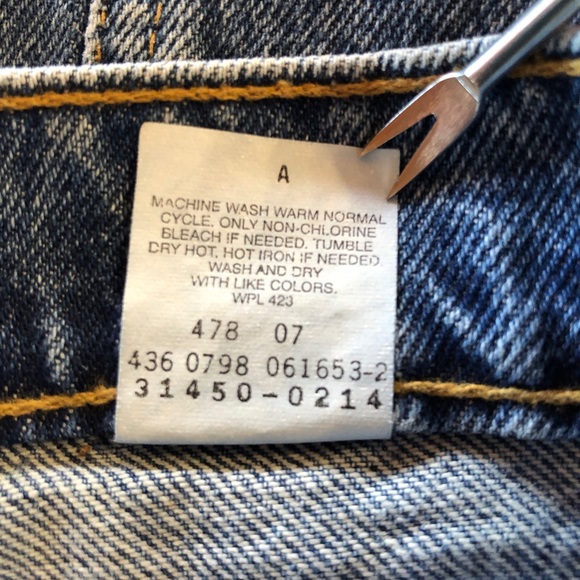 90s Levi’s “White Tab” NWT 550 Slim Relaxed (~ W22/23” L27) - Picture 6 of 17